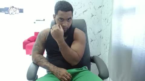 Snapshot of eroticoblack chatting on 02-05-26, 06:45 Eroticoblack online show from 02-05-26, 06:45