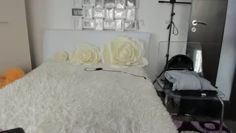 eroticsensualkitty4u online show from 01-07-25, 11:16