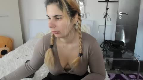 eroticsensualkitty4u online show from 01-09-25, 08:03