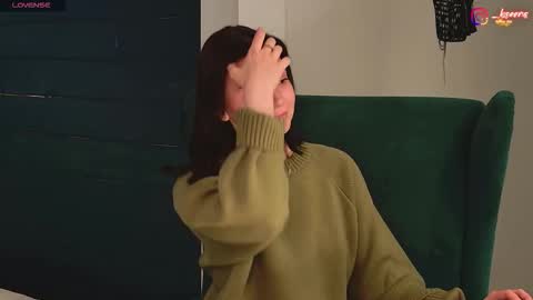 Snapshot of eseensia chatting on 01-17-26, 02:38 Eseensia online show from 01-17-26, 02:38