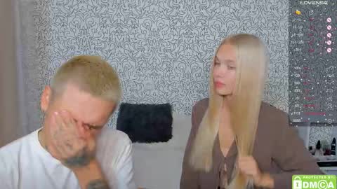 Snapshot of eshcka chatting on 10-08-25, 01:20 Megan and Brad online show from 10-08-25, 01:20