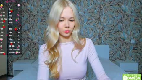 Snapshot of eshcka chatting on 05-10-26, 05:23 Megan and Brad online show from 05-10-26, 05:23