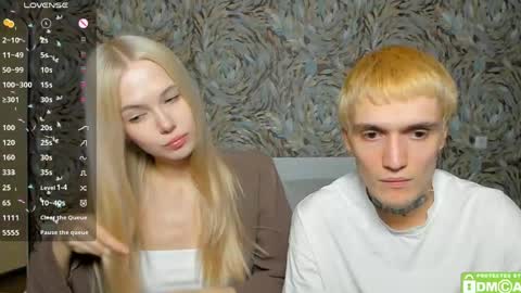 Snapshot of eshcka chatting on 06-02-26, 12:29 Megan and Brad online show from 06-02-26, 12:29