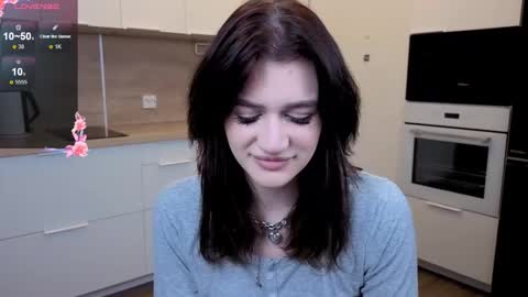 Snapshot of eshleeeygreen chatting on 11-30-25, 05:50 EshleGreen online show from 11-30-25, 05:50