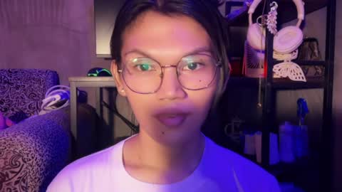 Chelliane online show from 04-29-26, 07:12