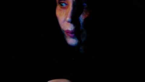 Esther online show from 03-12-25, 08:31