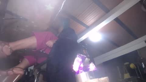 Eskela911 online show from 02-26-25, 02:15