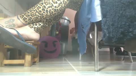 Eskela911 online show from 10-17-25, 02:08