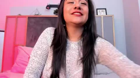 esmeralda_rose__ online show from 06-09-26, 04:57