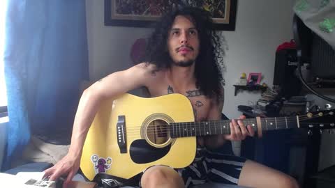 Snapshot of esnaider_man chatting on 02-05-25, 06:26 Esnider online show from 02-05-25, 06:26