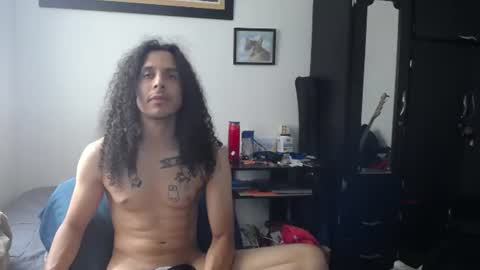 Snapshot of esnaider_man chatting on 06-12-26, 06:29 Esnider online show from 06-12-26, 06:29