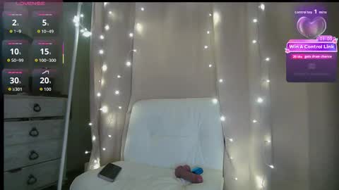 Snapshot of esoterickitten777 chatting on 02-03-26, 06:22 axe online show from 02-03-26, 06:22