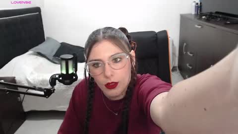 Xbebetax online show from 04-24-26, 08:00