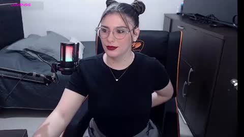 Xbebetax online show from 07-18-26, 10:13