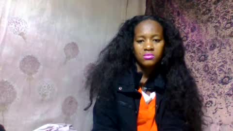 estancelee online show from 07-12-26, 10:45