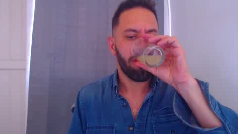 Snapshot of esteban7984068 chatting on 01-14-25, 06:28 esteban online show from 01-14-25, 06:28