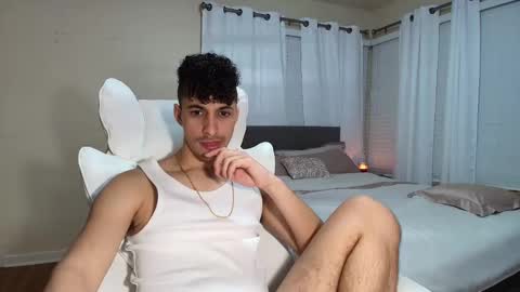 Sr Esteban online show from 12-21-24, 03:58