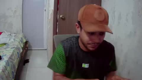 Snapshot of esteban_verg chatting on 03-27-26, 10:20 wailer1996 online show from 03-27-26, 10:20