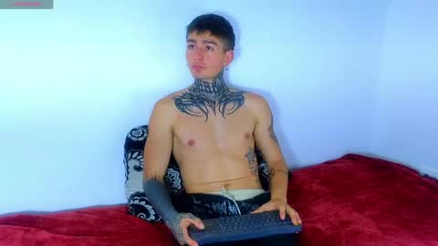 Esteban independent model online show from 05-02-26, 02:00