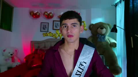 Esteban online show from 04-28-26, 11:37