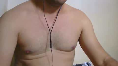 Estebman007 online show from 05-18-26, 07:31