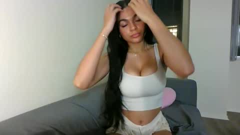 Estee online show from 03-23-26, 02:37