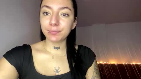 estefa1 online show from 03-03-26, 06:25