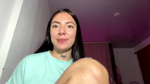 Snapshot of estefa1 chatting on 04-16-26, 06:14 estefa1 online show from 04-16-26, 06:14