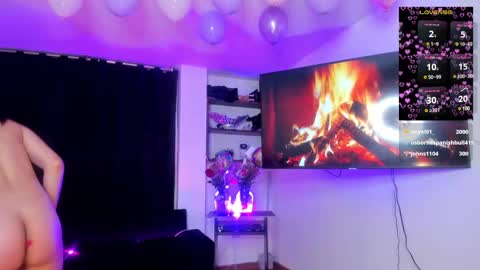 estefania1812 online show from 03-09-25, 10:41