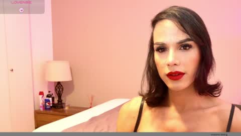 estefania1812 online show from 07-12-26, 03:30