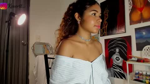 estefy_arroyo1 online show from 05-05-26, 03:03