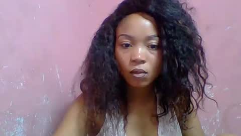 estelah20 online show from 10-17-25, 06:27