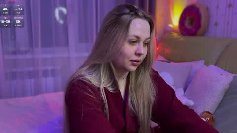 Estella online show from 05-12-26, 06:16