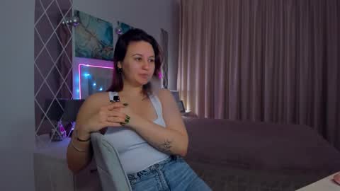 Odelia online show from 01-10-25, 06:31