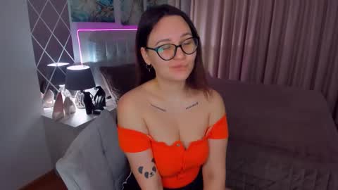 Odelia online show from 01-28-25, 06:16