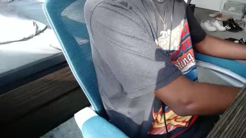 94Bottles online show from 10-03-25, 09:01