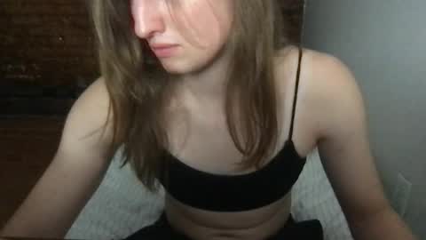 Snapshot of esthergreyplus chatting on 08-07-26, 03:58 Esther Grey online show from 08-07-26, 03:58