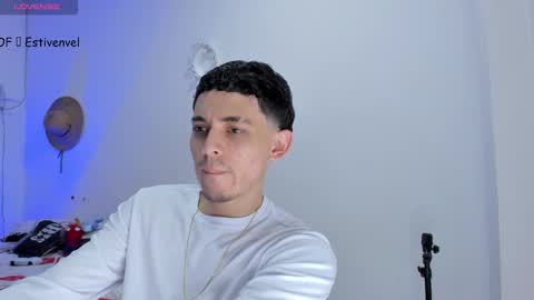 estivenvel online show from 02-27-25, 02:32