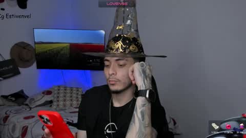 estivenvel online show from 10-31-25, 06:09