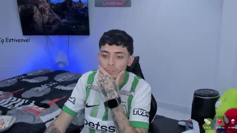 estivenvel online show from 02-12-26, 04:57