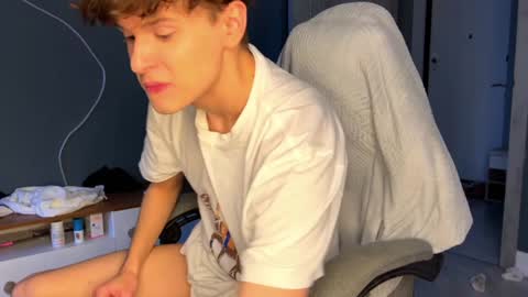 Alex online show from 12-28-24, 09:20