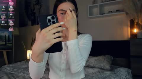 Mary online show from 03-03-25, 07:43