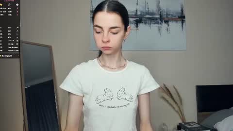 Mary online show from 06-15-26, 07:54