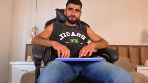 Ethan online show from 09-15-25, 07:25