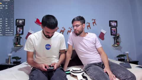 ADAM TAYLOR  ETHAN CAMBAL INDEPENDENT MODELS online show from 12-07-24, 01:58