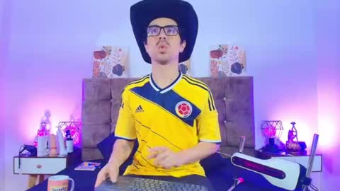 ethan  online show from 07-08-26, 03:55