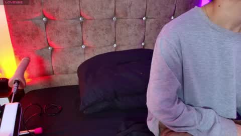 ethan  online show from 07-23-26, 03:37
