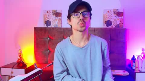 ethan  online show from 08-04-26, 03:32