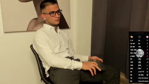 Snapshot of ethan_devis7 chatting on 10-29-25, 08:54 Ethan - Independent model online show from 10-29-25, 08:54