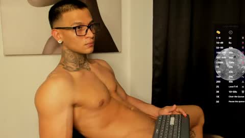 Ethan - Independent model online show from 04-30-26, 08:57